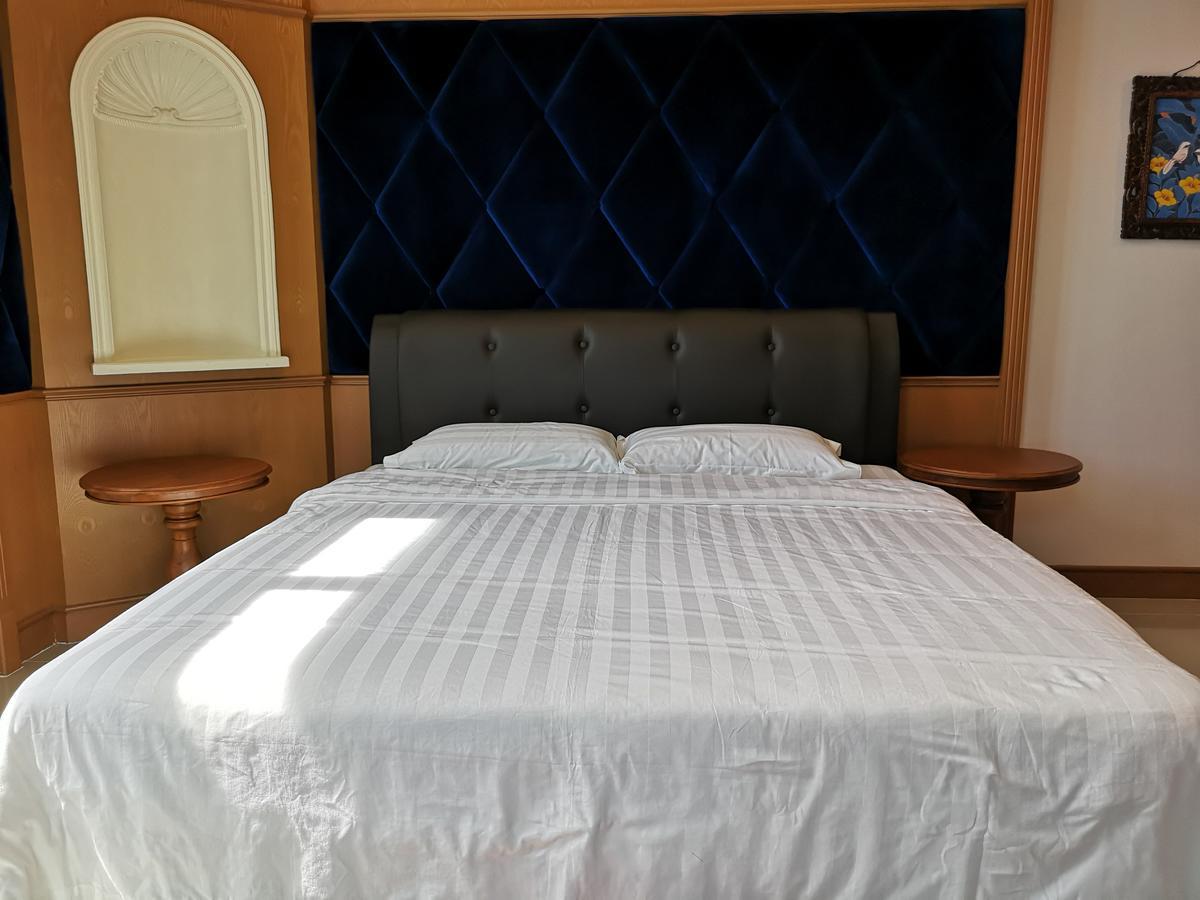 Aparthotel Marina Court Luxury Penthouse Kota Kinabalu Zewnętrze zdjęcie