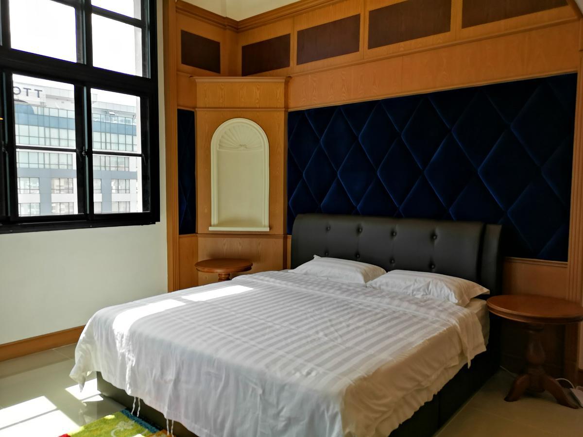 Aparthotel Marina Court Luxury Penthouse Kota Kinabalu Zewnętrze zdjęcie