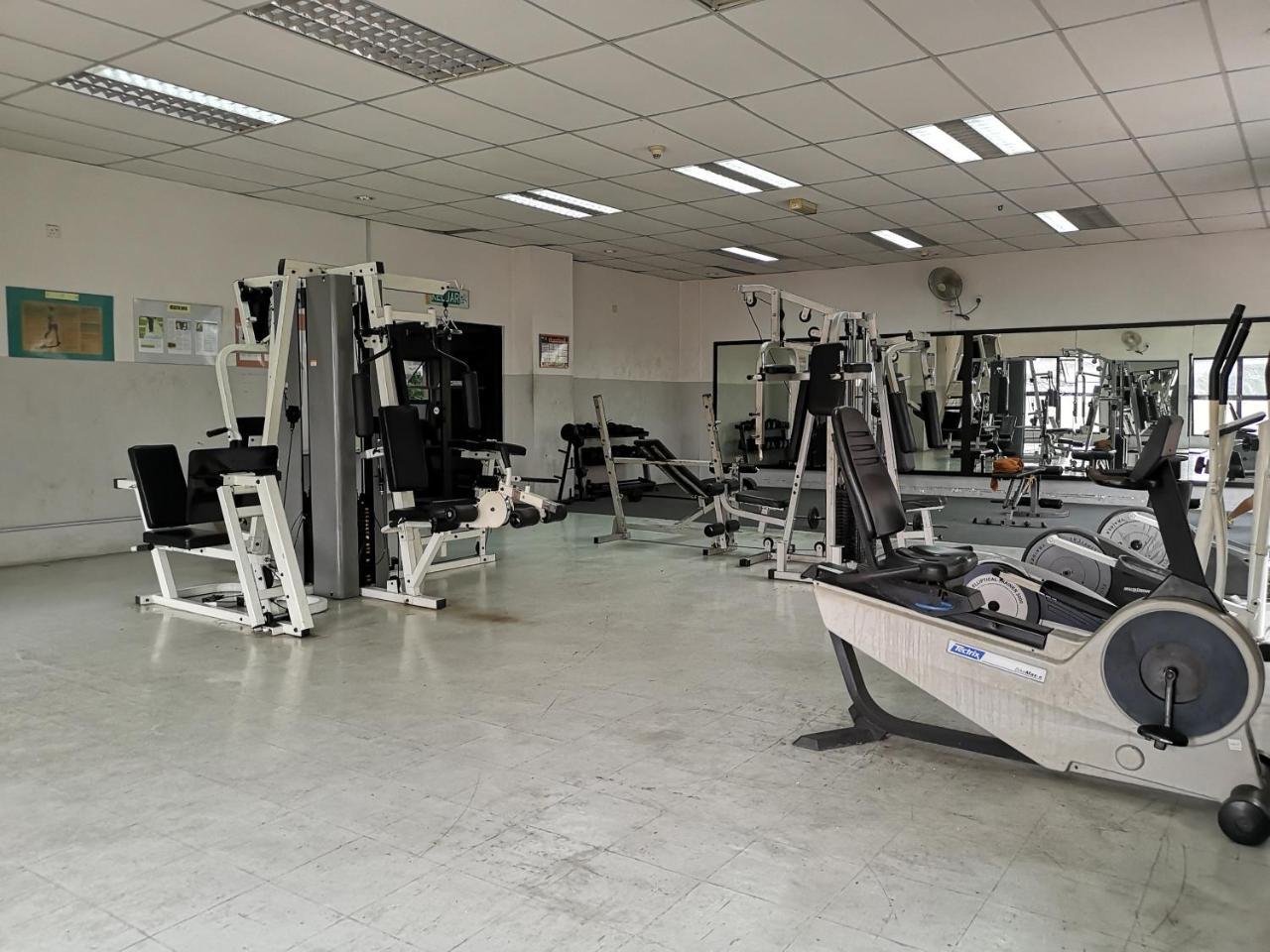 Aparthotel Marina Court Luxury Penthouse Kota Kinabalu Zewnętrze zdjęcie