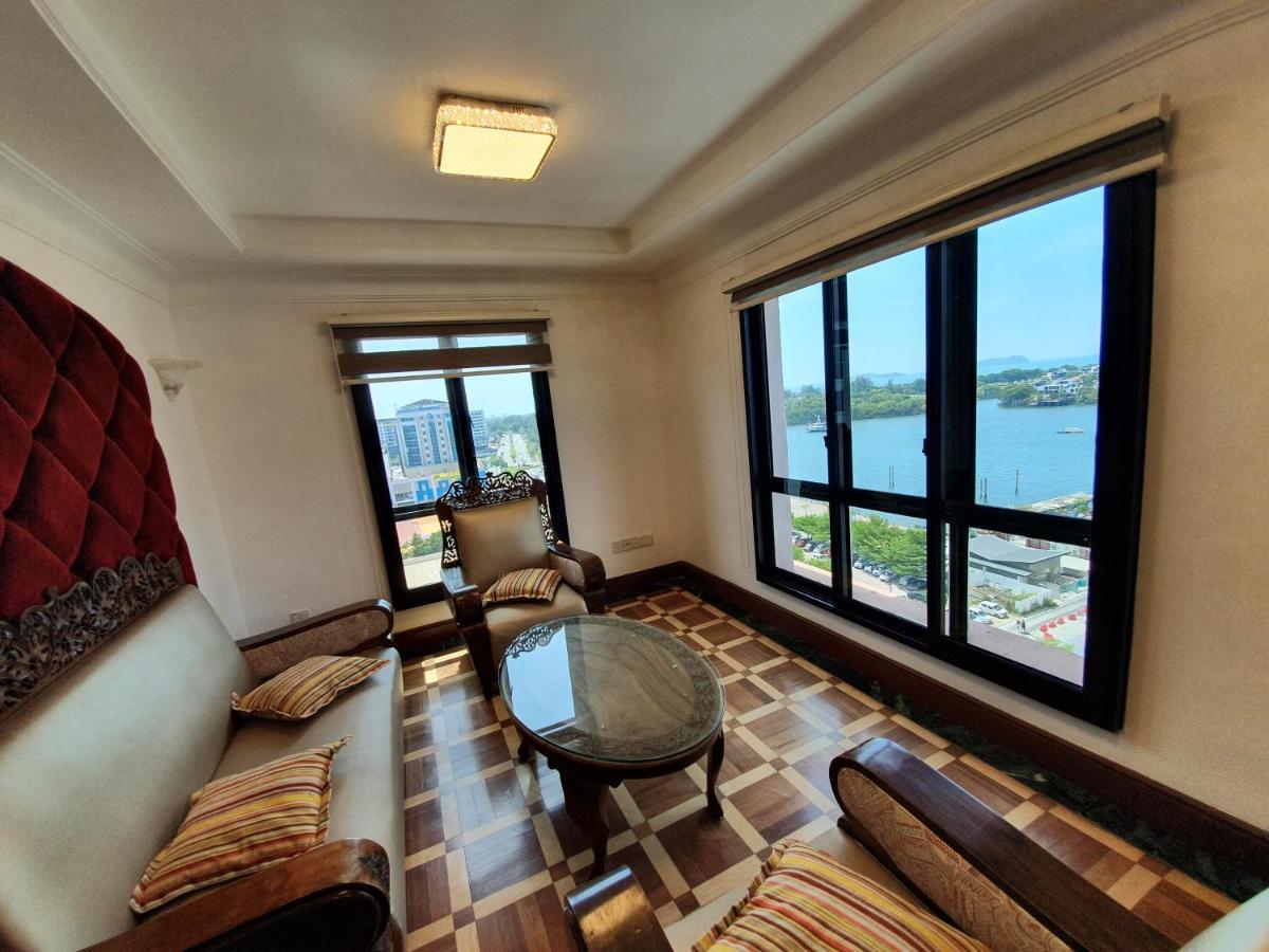 Aparthotel Marina Court Luxury Penthouse Kota Kinabalu Zewnętrze zdjęcie